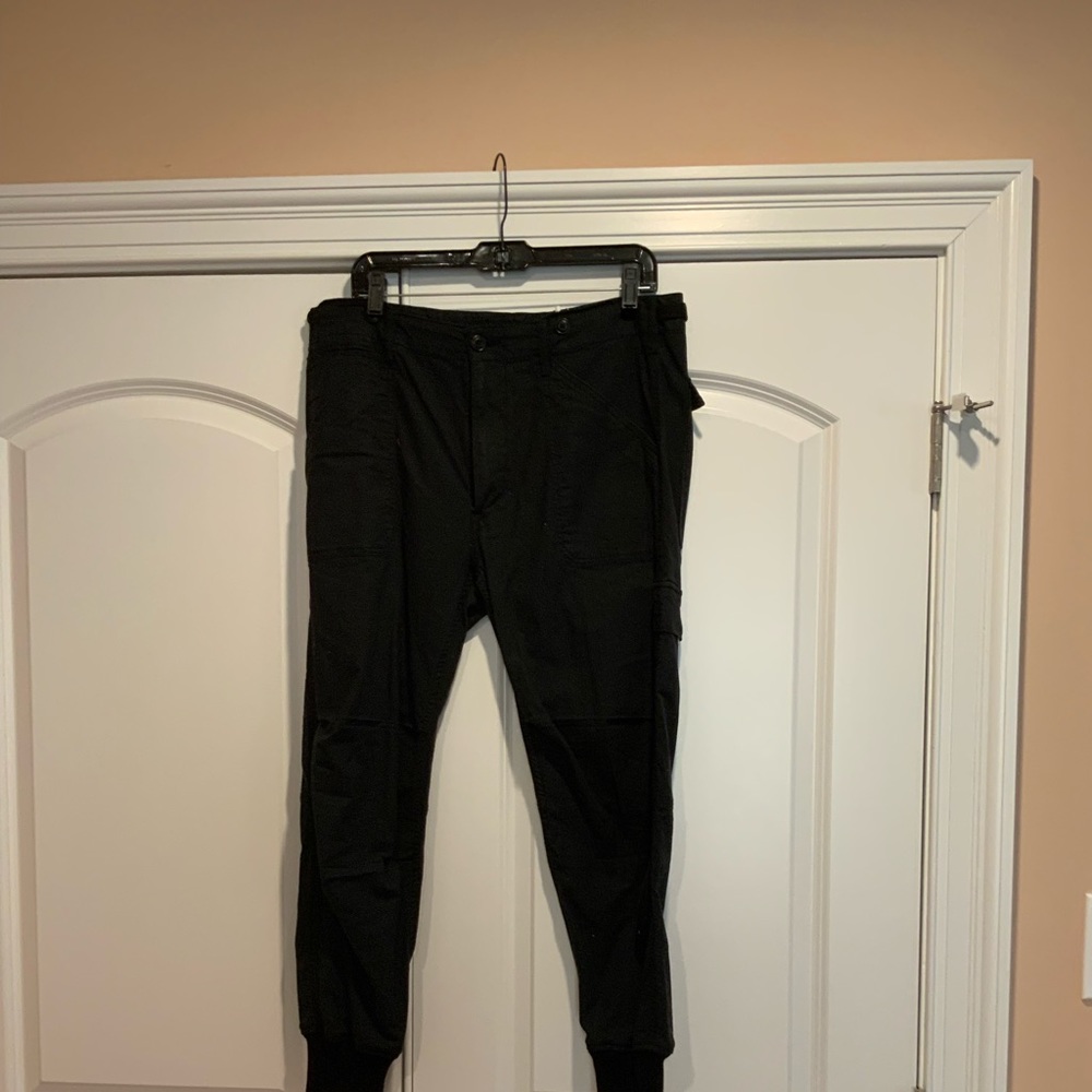 Vince black women joggers size 12